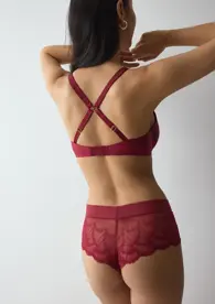 LOVE IN LACE