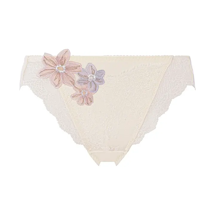 フロラーレ バイ トリンプ 519 レギュラーショーツ1, ホワイト, product image number 0