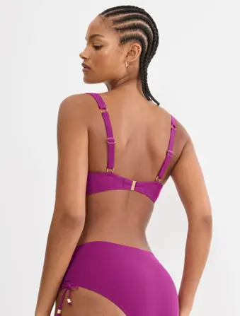 SUMMER TWIST