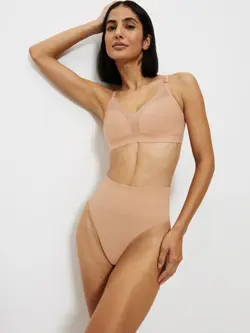 TRIUMPH SOFT SCULPT