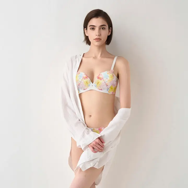 レッドレーベル バイ トリンプ0126 レギュラーショーツ, ホワイト, model image number 2