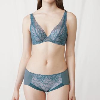 【SALE】天使のブラ(R) スリムライン582 ボーイズレングス, グリーン, model image number 1