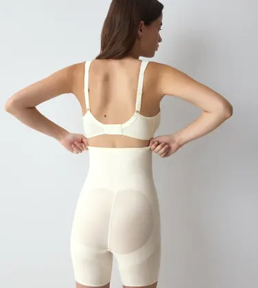 BMU ILLUSION CURVE