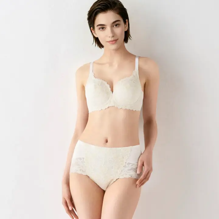 トリンプストーリー607 フルカップブラジャー【一部カラーSALE】, ホワイト, model image number 0