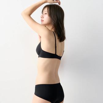 シームレスカップブラ シグネチャースムース, ブラック, model image number 4