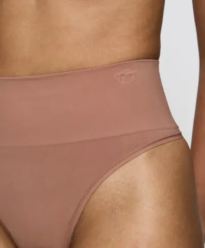 TRIUMPH SOFT SCULPT