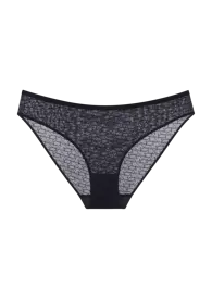 TRIUMPH SIGNATURE SHEER