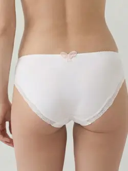レッドレーベル バイ トリンプ