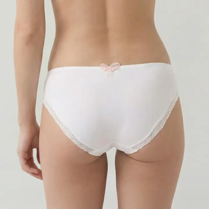 レッドレーベル バイ トリンプ0126 レギュラーショーツ, ホワイト, model image number 3