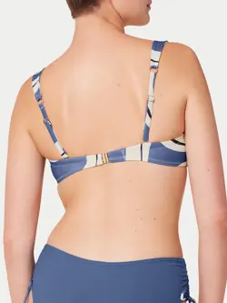 SUMMER ALLURE