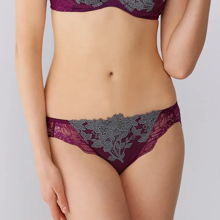 フロラーレ リュクス5010 レギュラーショーツ, レッド, model image number 0