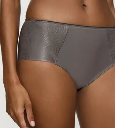 ESSENTIAL MINIMIZER