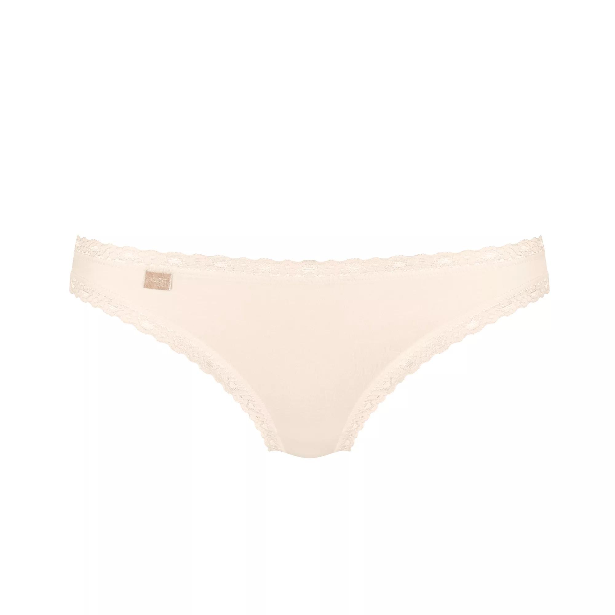 sloggi 24/7 Weekend Η Tanga C3P Brief Image 35