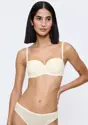 TRIUMPH SIGNATURE SHEER