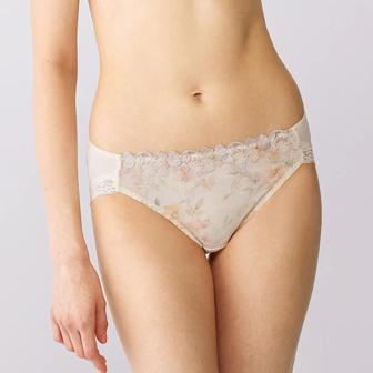 恋するブラ623 レギュラーショーツ, ホワイト, model image number 0