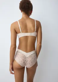 BODY MAKE-UP ILLUSION LACE