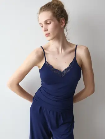 AMOURETTE