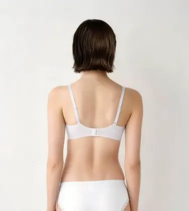 レッドレーベル バイ トリンプ0128 ブラジャー
