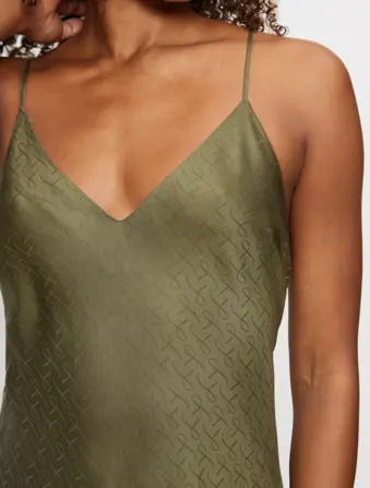 SILKY SENSUALITY