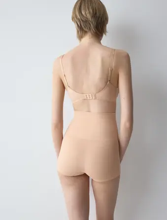 TRIUMPH SOFT SCULPT