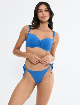 PALINA LOVE BY THE SEA