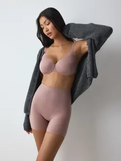BMU ILLUSION CURVE