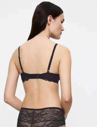 SENSUAL SPOTLIGHT