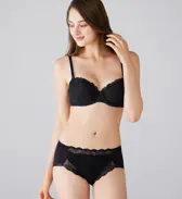 フロラーレ リュクス5022 はきこみ普通ショーツ, ブラック, model image number 1