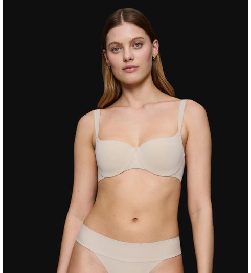 Triumph BODY MAKE UP ILLUSION SMOOTH BALCONETTE BRA - Nude beige - Balconette