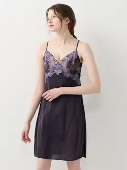 レッドレーベル バイ トリンプ
