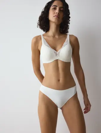 BODY MAKE-UP ILLUSION LACE