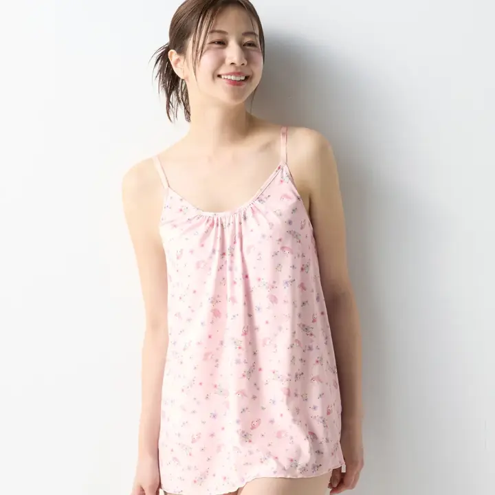 カップ付きキャミソール マイメロディ♡クロミ × AMOSTYLE, ピンク, model image number 0