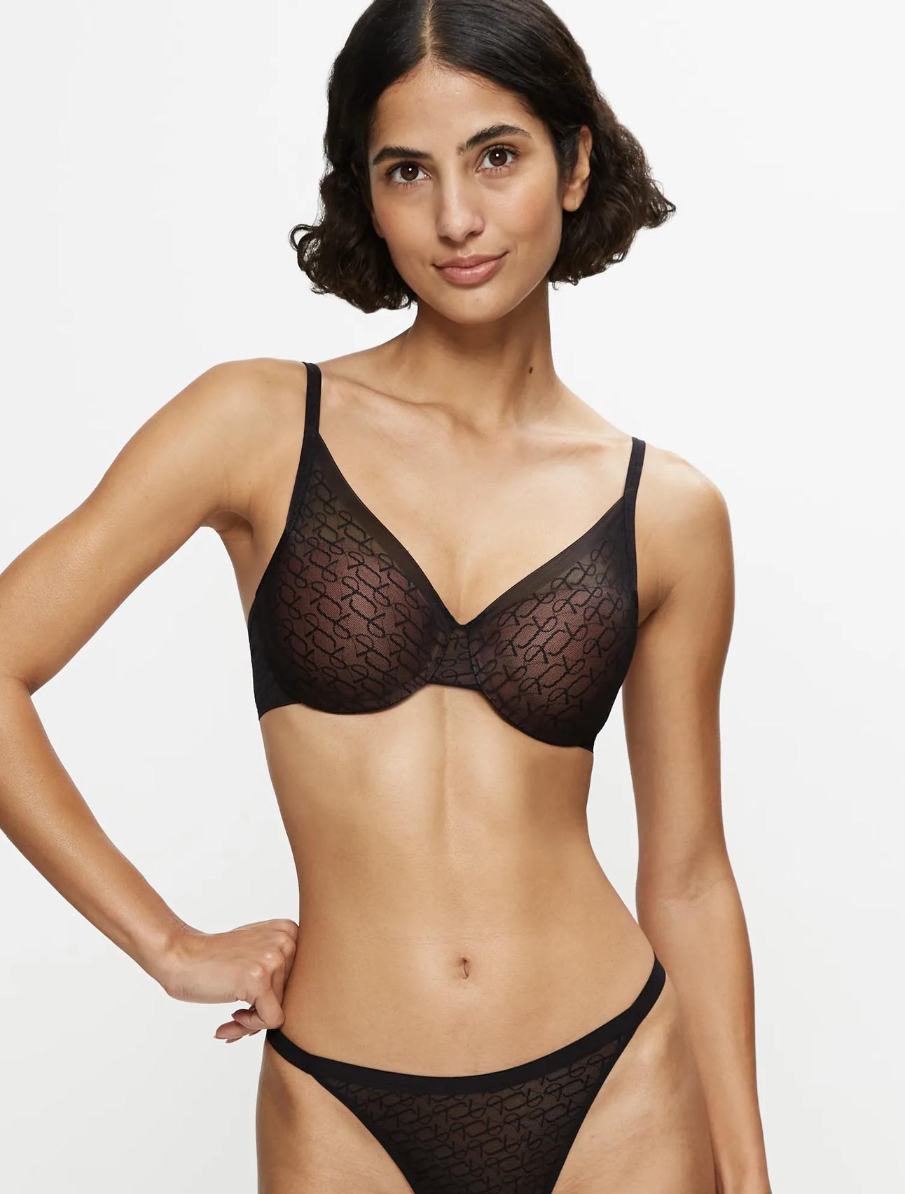 TRIUMPH SIGNATURE SHEER