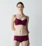 エス バイ スロギー シャイン ノンワイヤーブラ, レッド, model image number 1