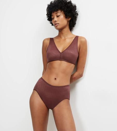 TRIUMPH SIGNATURE SHEER in VIOLETT