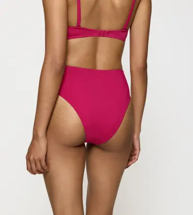 SUMMER TWIST