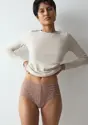 PRETTY MODAL