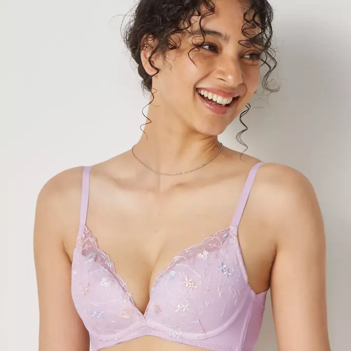 【SALE】夢みるブラ ノンワイヤー スリムライン ラブブロッサムズ, パープル, model image number 0
