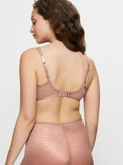 TRIUMPH SIGNATURE SHEER