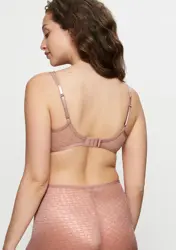 TRIUMPH SIGNATURE SHEER