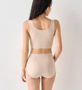 【WEB限定】綿混タイプ(スロギーG028)　カップ付きハーフトップ, ベージュ, model image number 3