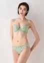 【WEB限定】美胸ソフトブラ クラッシーペタルズ ブラ＆ショーツセット