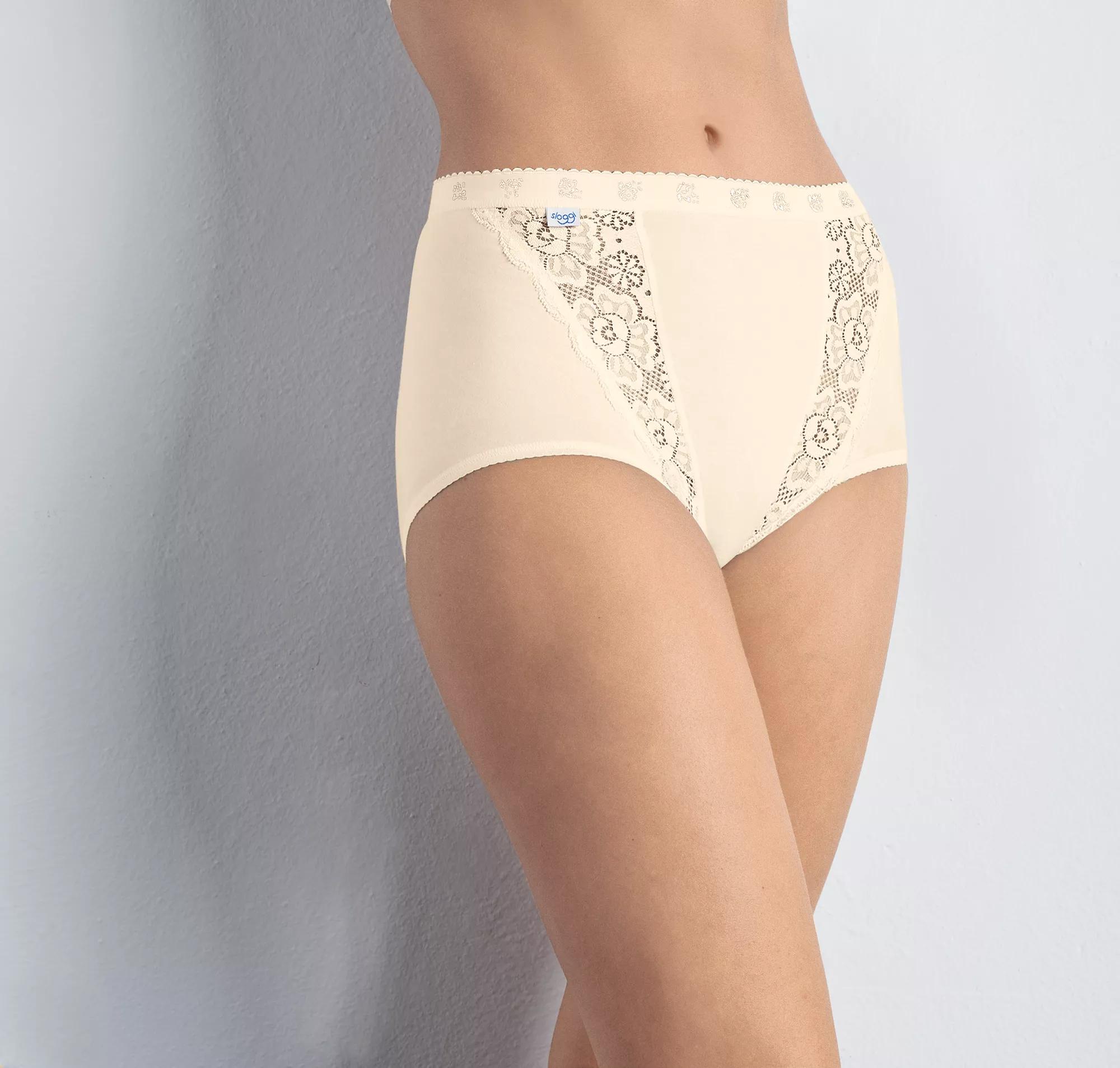 sloggi Chic Maxi Brief Image 6
