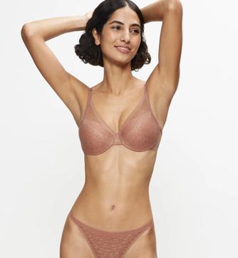 TRIUMPH SIGNATURE SHEER