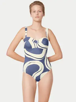 SUMMER ALLURE