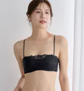 Daily Plus AMOSTYLEバンドゥ ブラジャー(ストラップ取り外し可)＆ショーツセット レースシック, ブラック, model image number 0