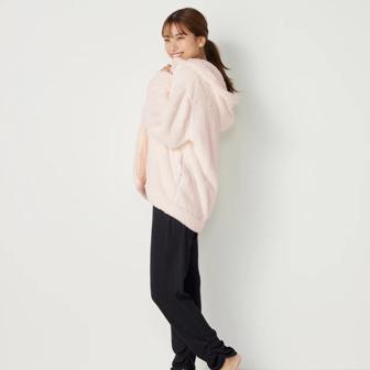 【SALE】もこもこパーカー, ホワイト, model