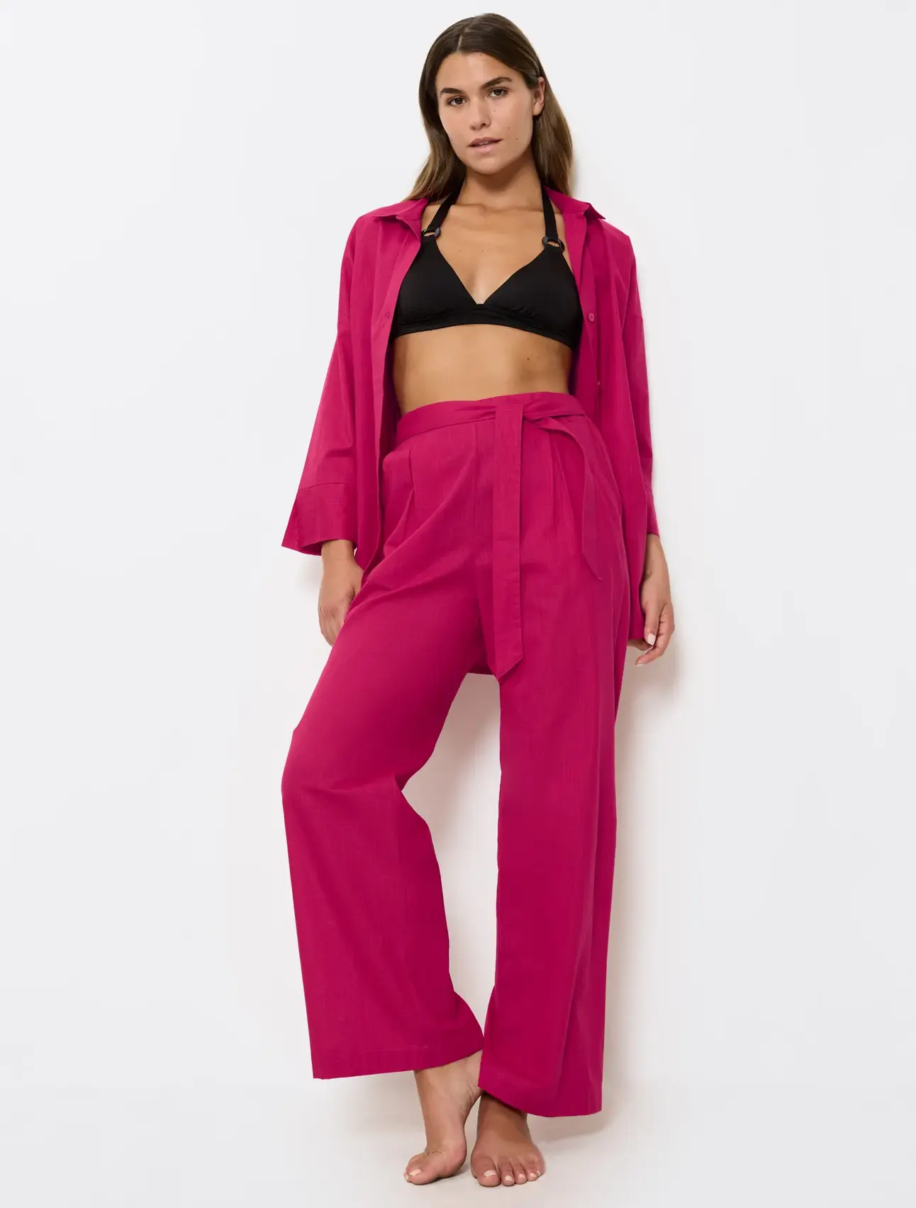 SUMMER WEAR