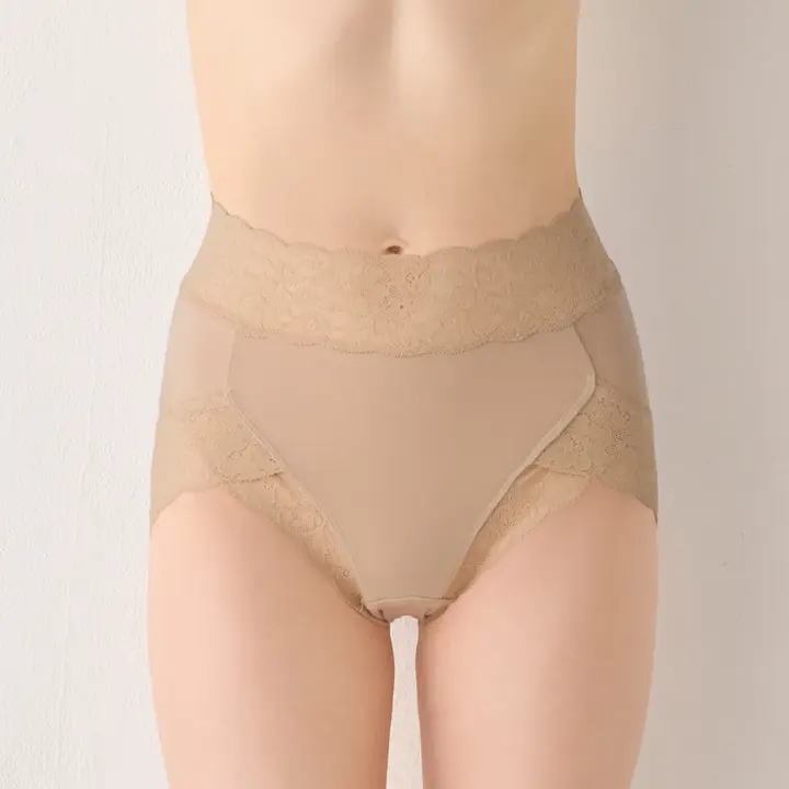SO SOFT7230 はきこみ深めショーツ, ベージュ, model image number 0