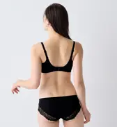 【SALE】レギュラーショーツ スレンダーラインブラ, ブラック, model image number 3